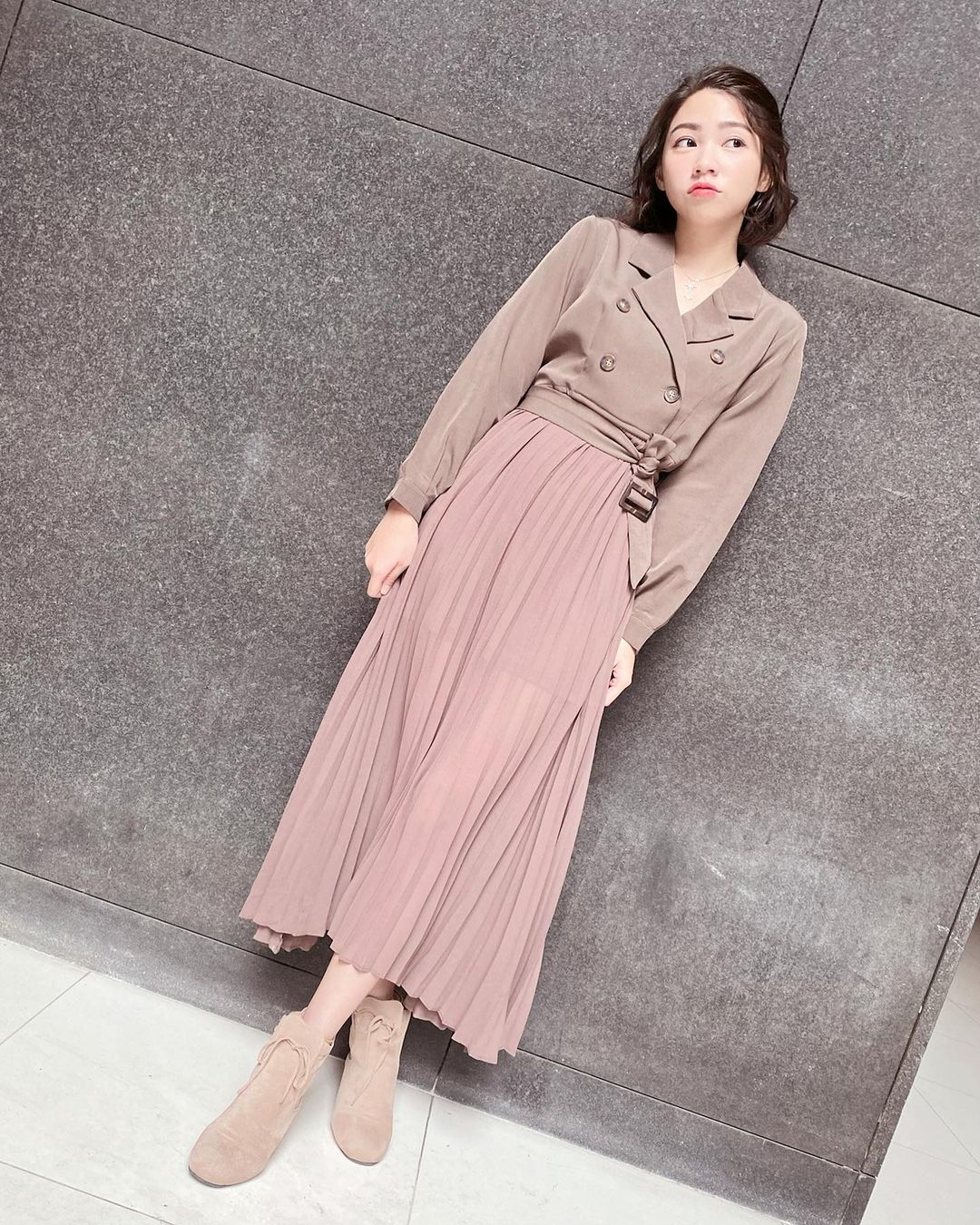  小姊姊的上班Look