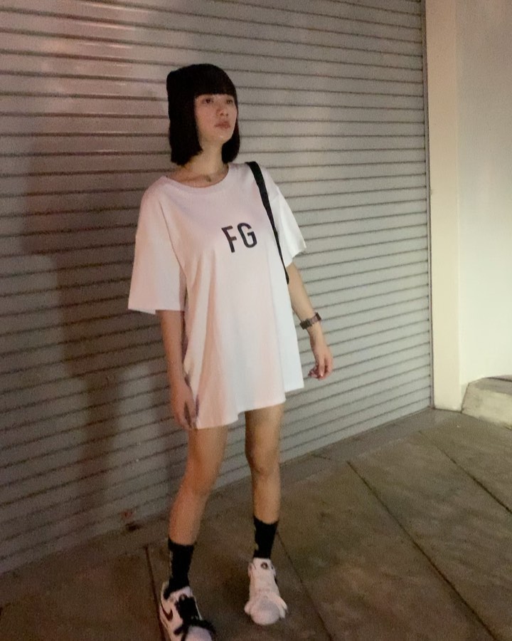  世界上有那么值得欣赏的事物
我却拒�...