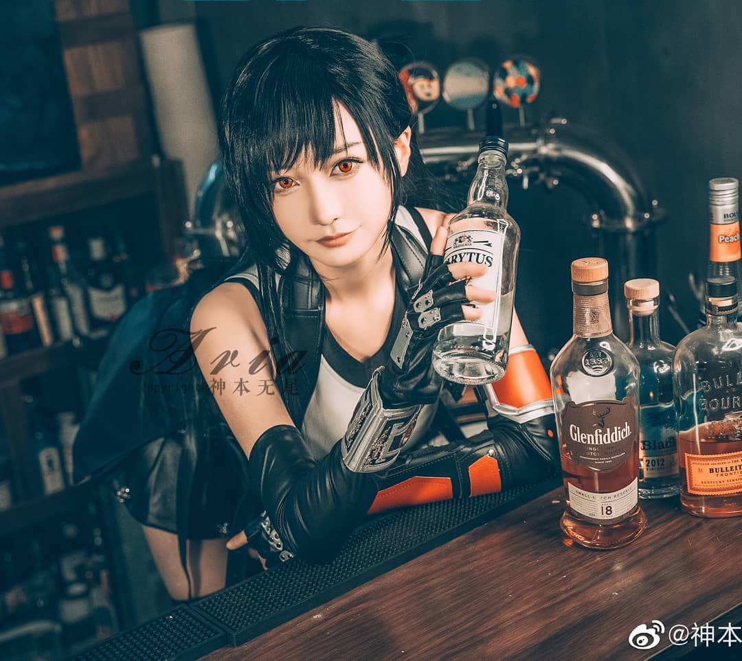  蒂法·洛克哈特
.
sc 神本无尾_Aria
