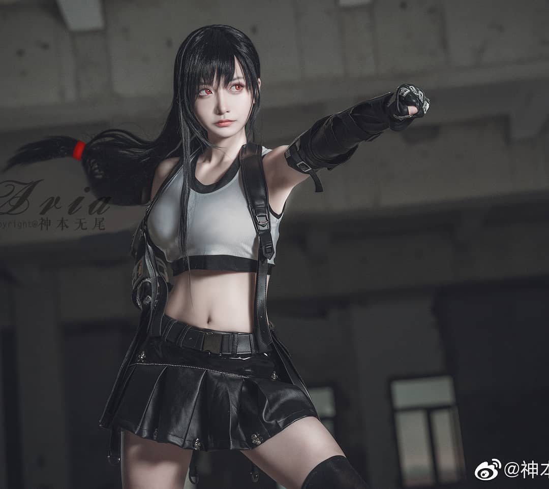  蒂法·洛克哈特
.
sc 神本无尾_Aria