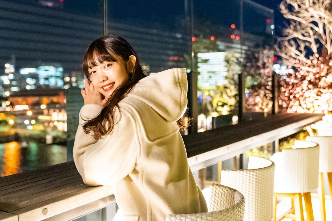  高級ホテルのアフタヌーンティーに�...
