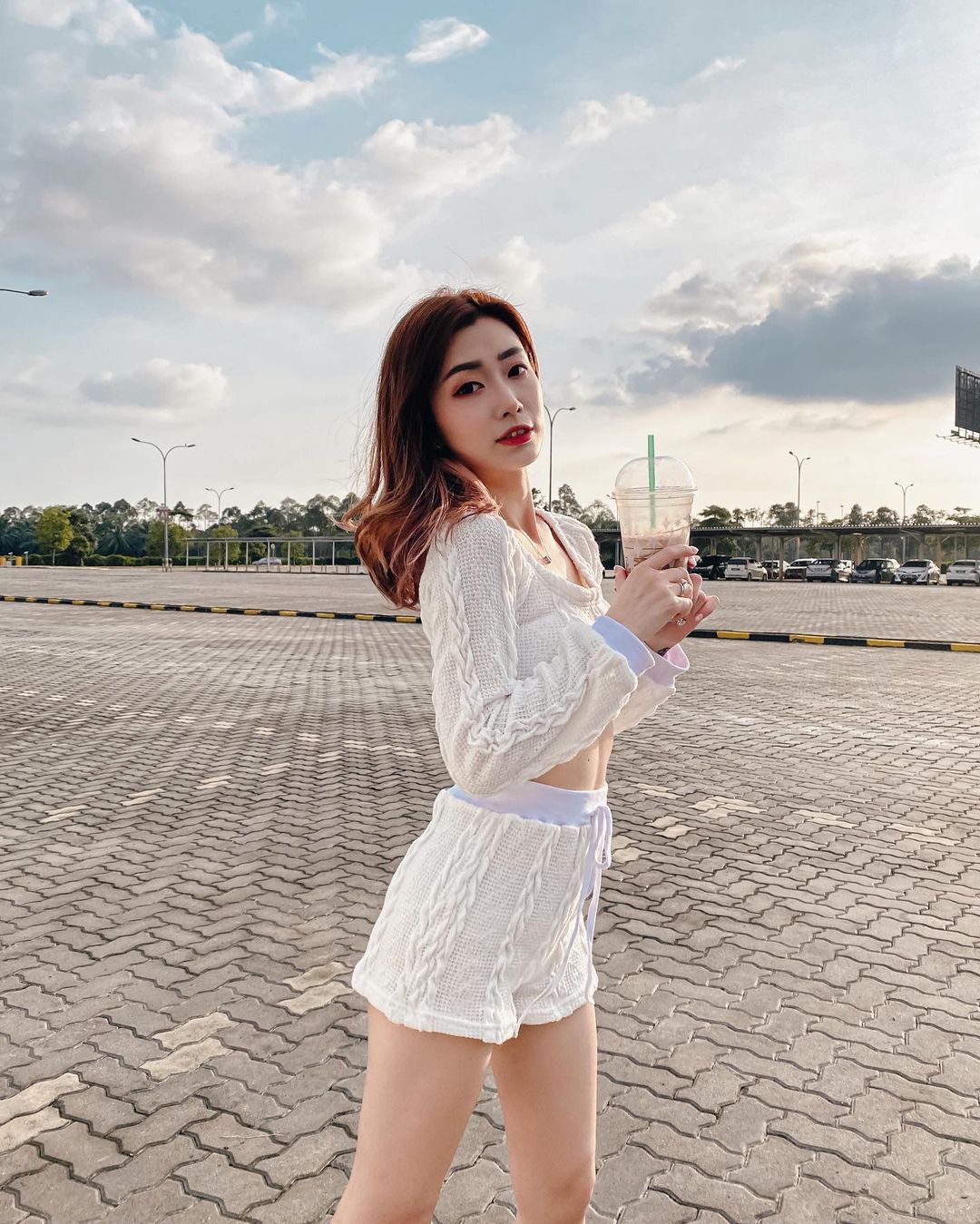  如果你肯花一点时间来了解我
你就会�...