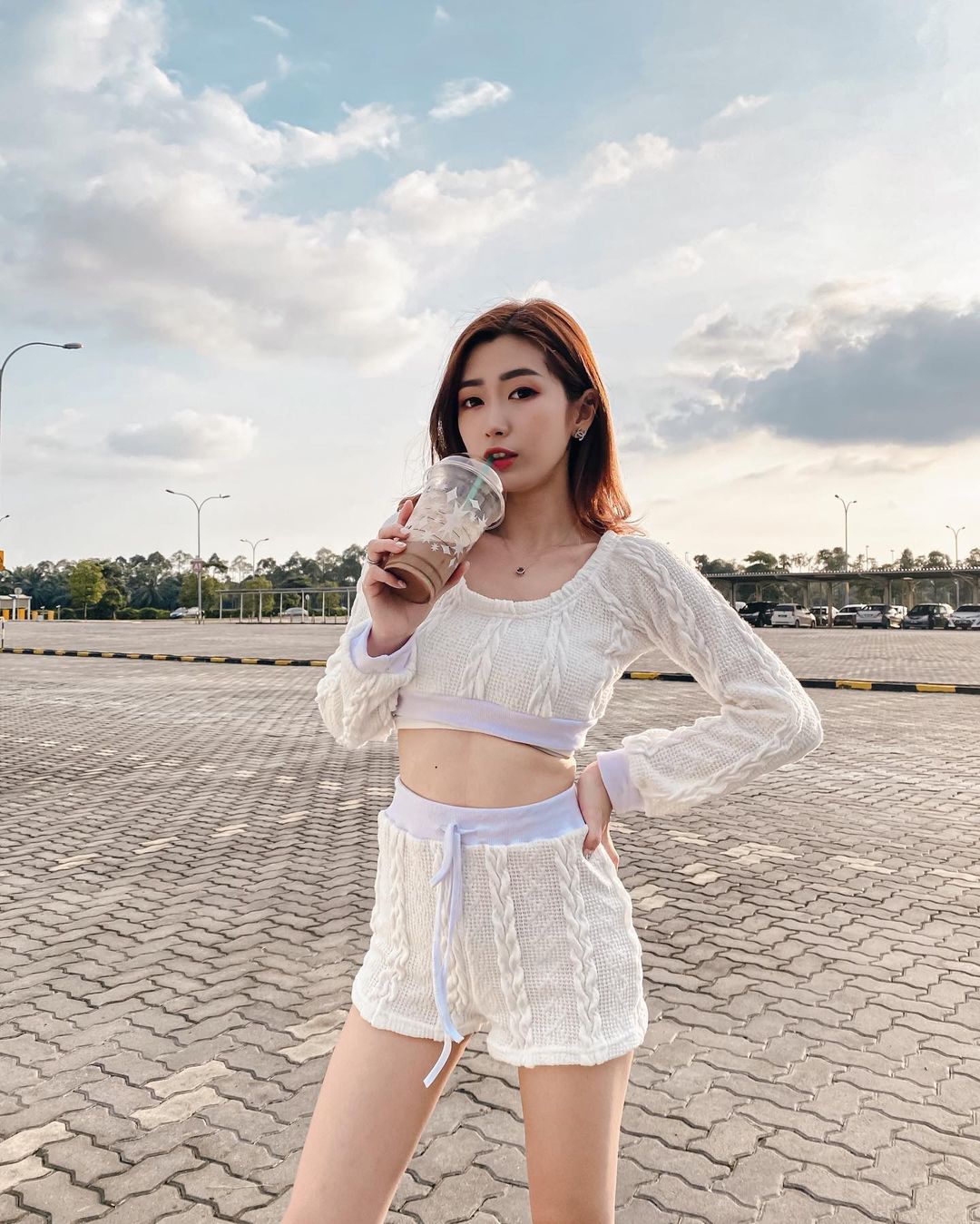 如果你肯花一点时间来了解我
你就会�...