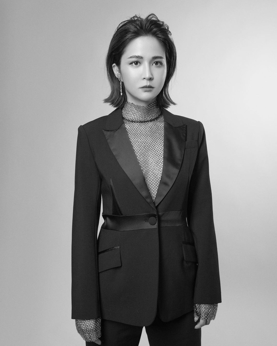  #whichone 

彩色 或 黑白
你的選擇是？

...