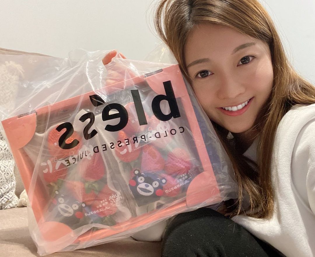  睇住你由網店做到實體店再越開越多�...