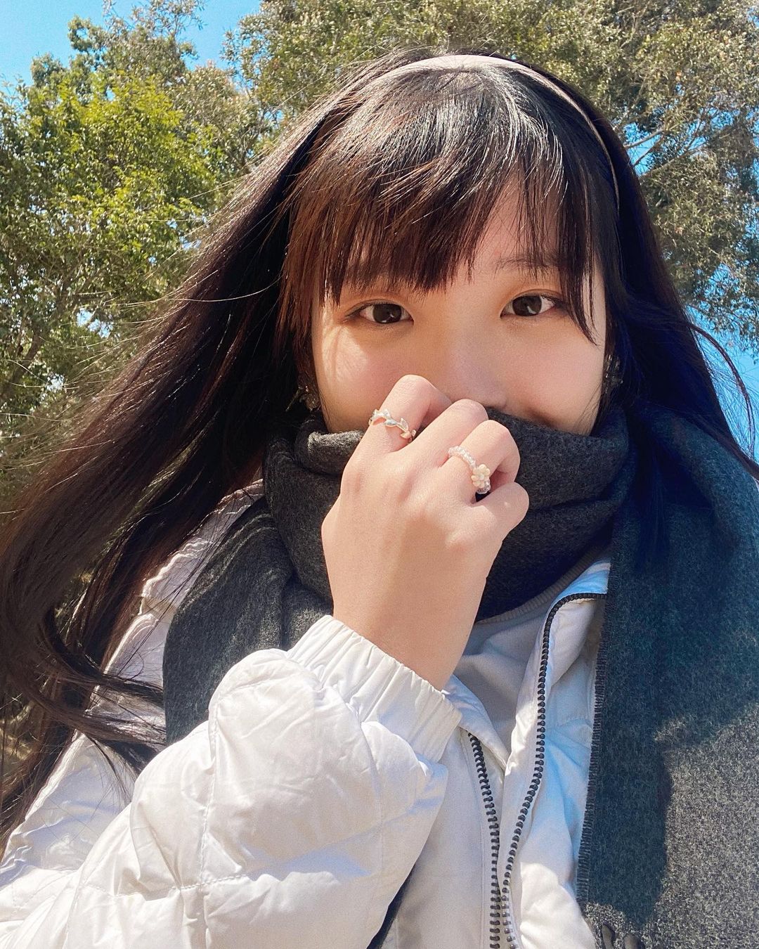  Hello Rachel ♡ 
@helibee.901

她示範的圍巾...