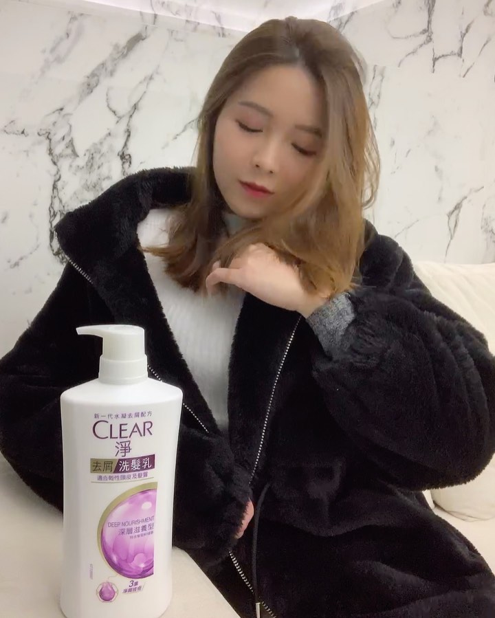  成日一起身d頭髮就會笠左同扁左，花�...