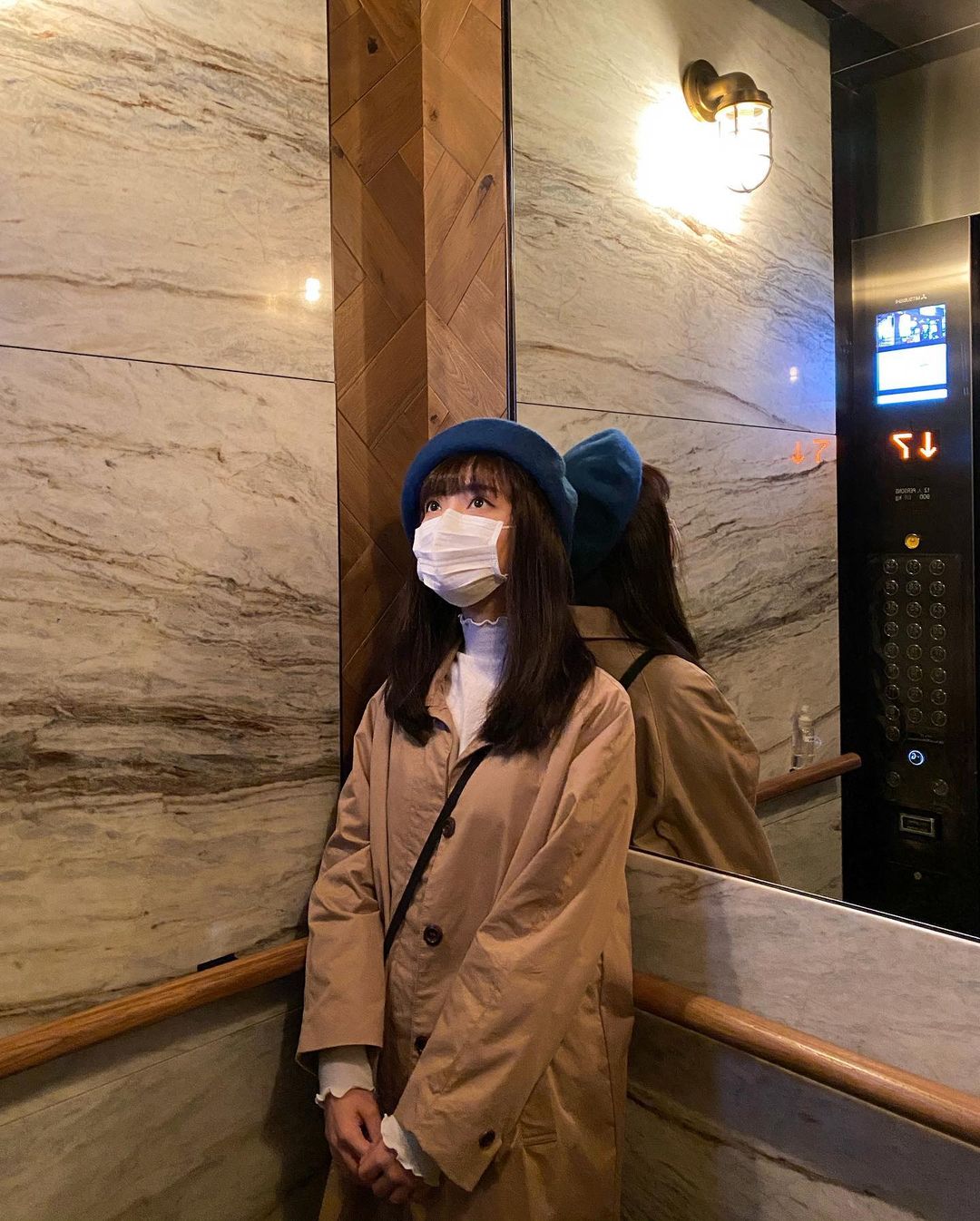  出門拎外賣都要着得靚靚ꉂ(≧∇≦)
�...