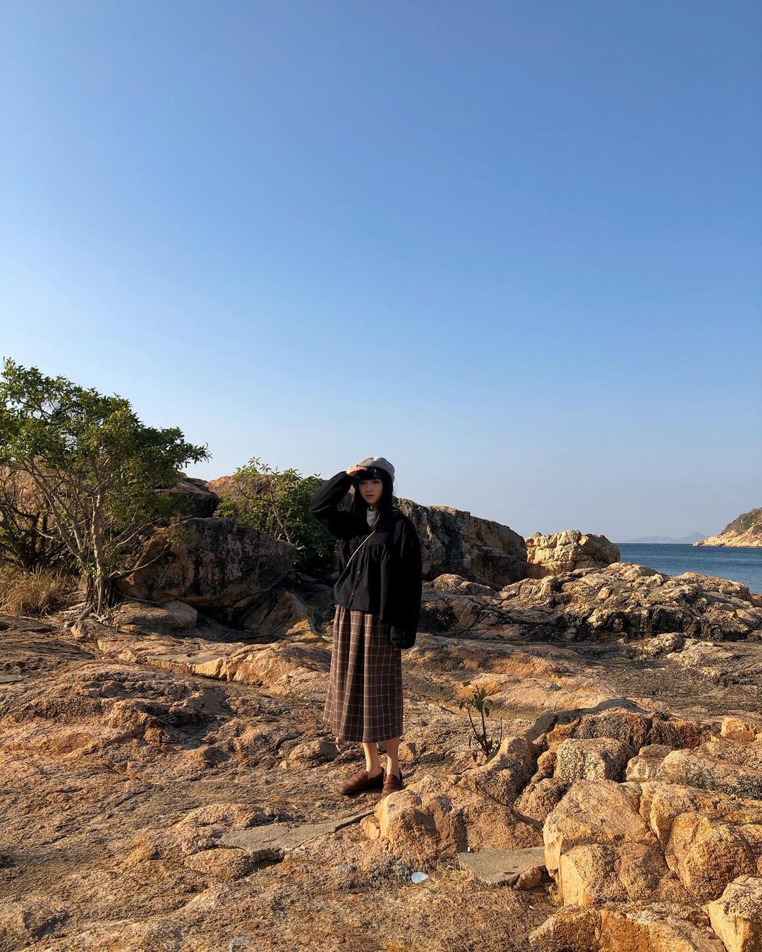  到海邊走走～
然後遇上被摸頭就會咪�...