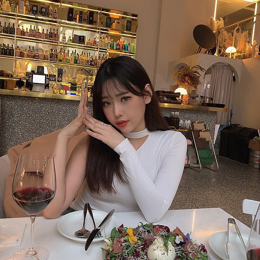  지나다니면서 보기만 하고 못 가봤는�...