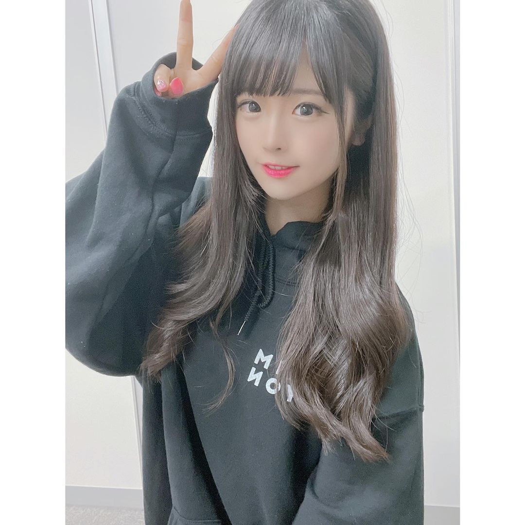  黒って大人っぽく見える？