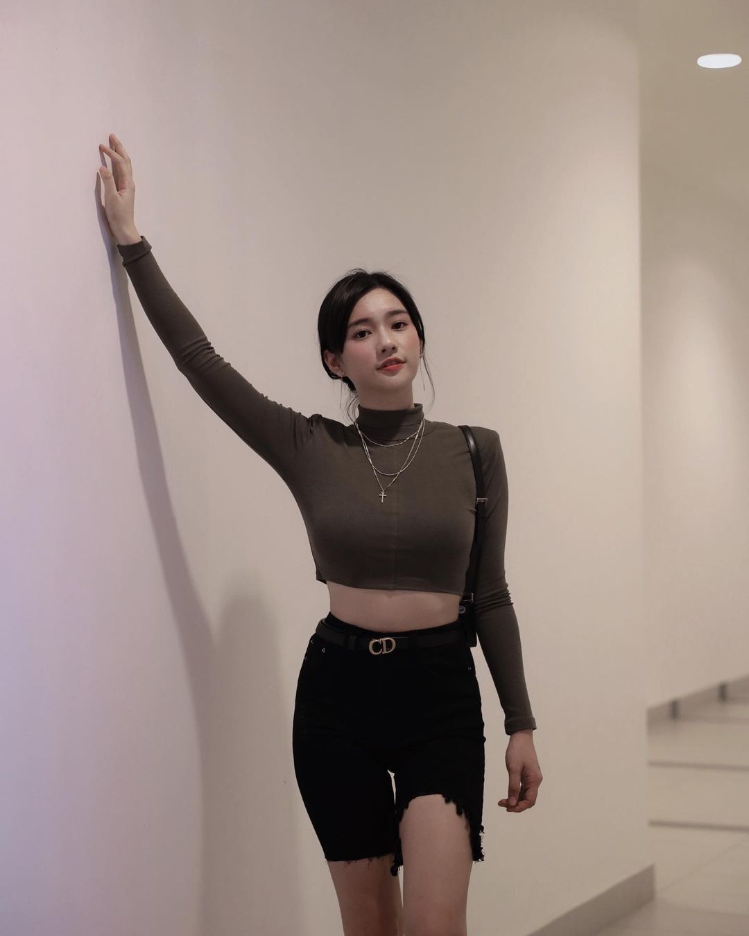  结局和你想得一样叫童话

和你想得不...