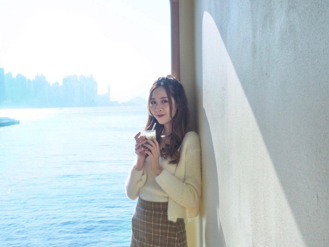  .
這個春天
我們相愛吧