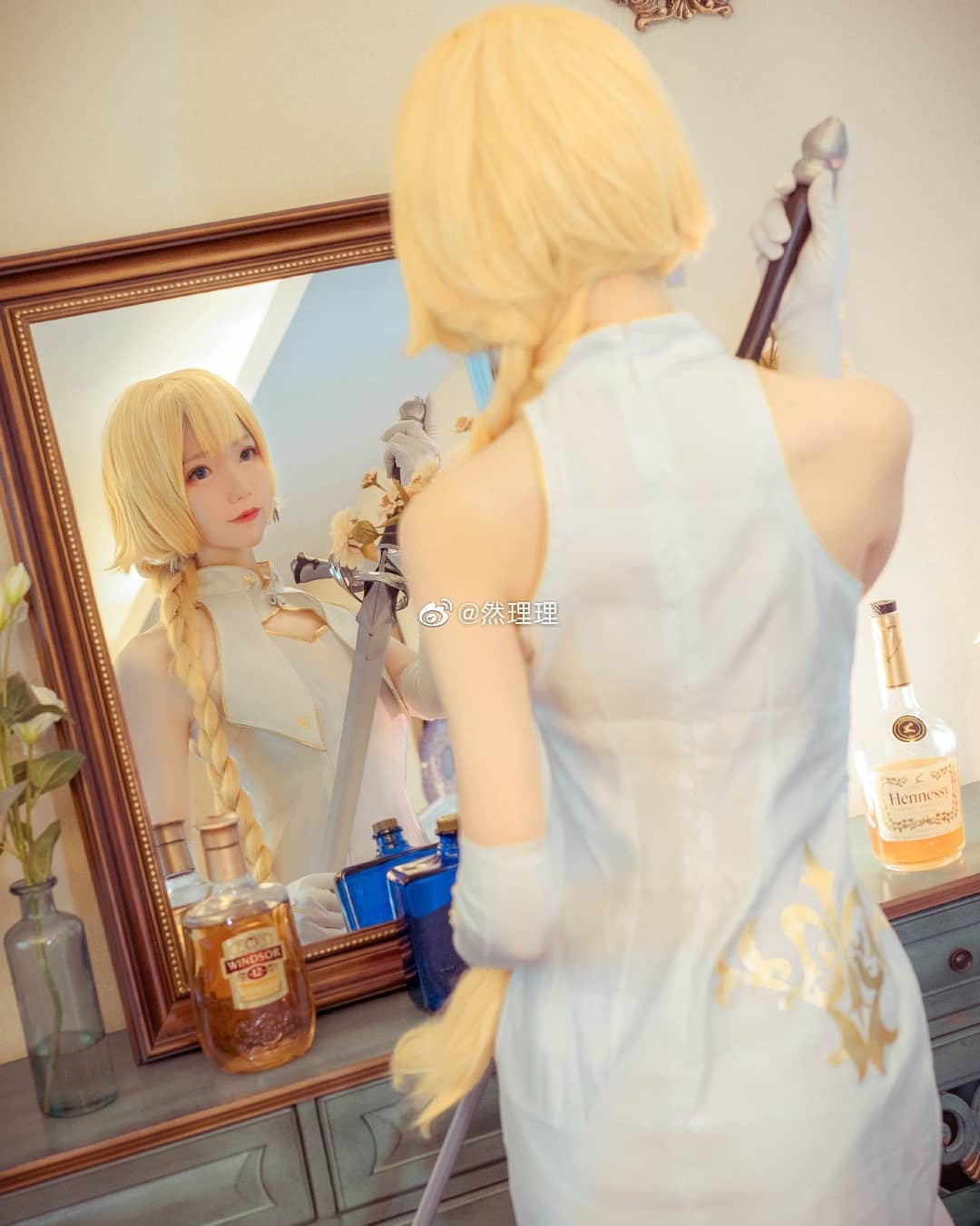  Jeanne
.
然理理 
#jeannedarc
#jeanne