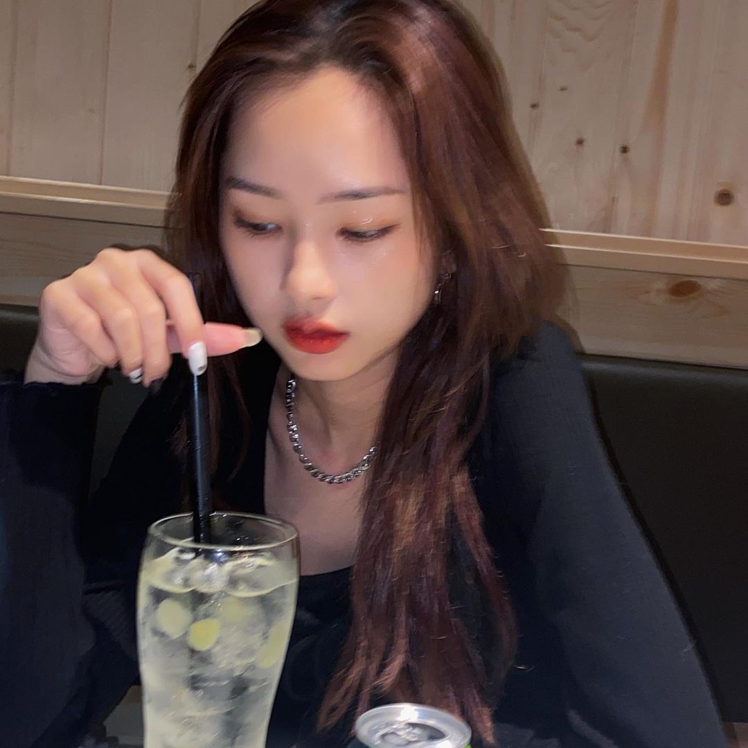  无法阻止自己落俗 但浪漫不死