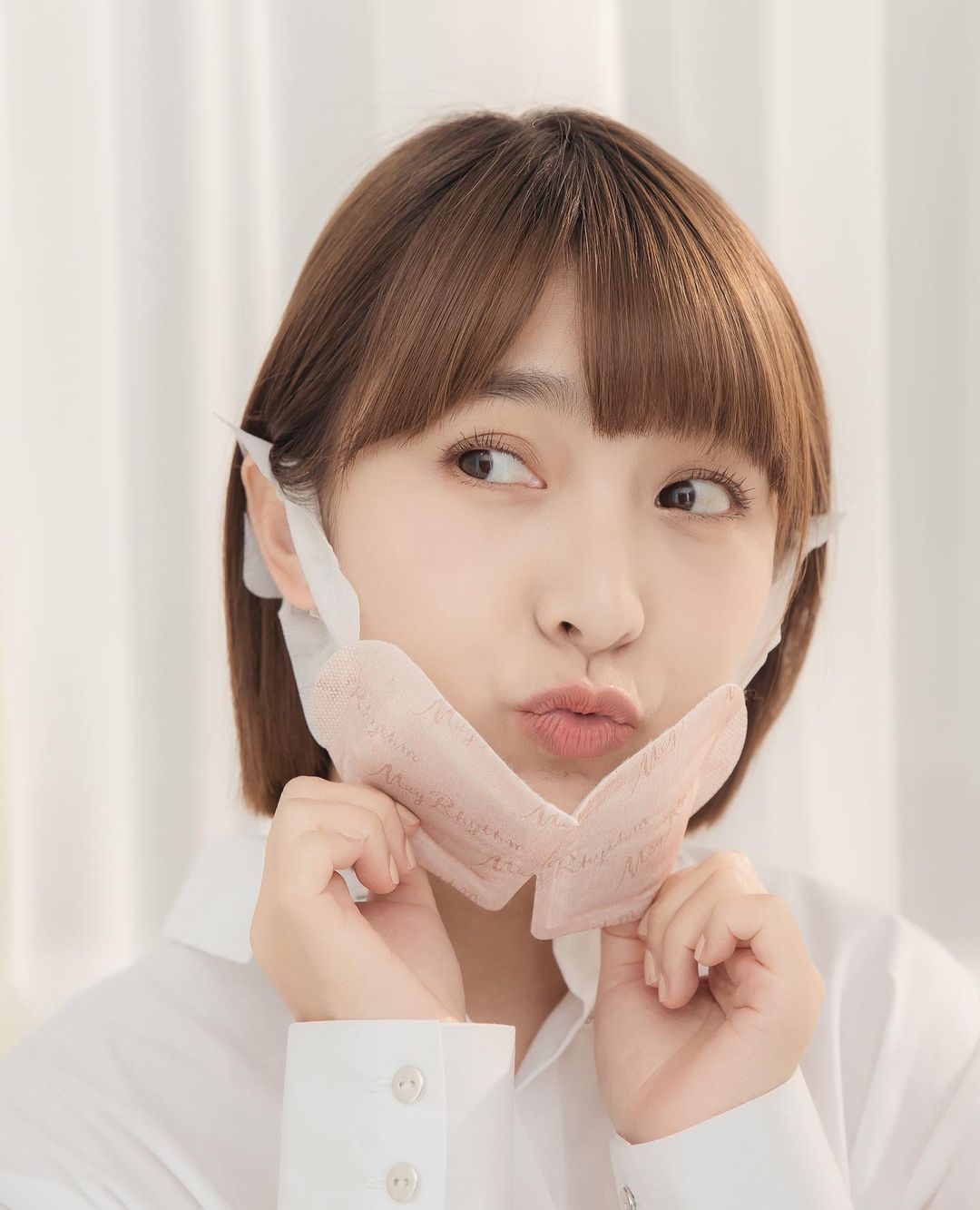  如果你是一個剛學化妝的學生新手
粉�...