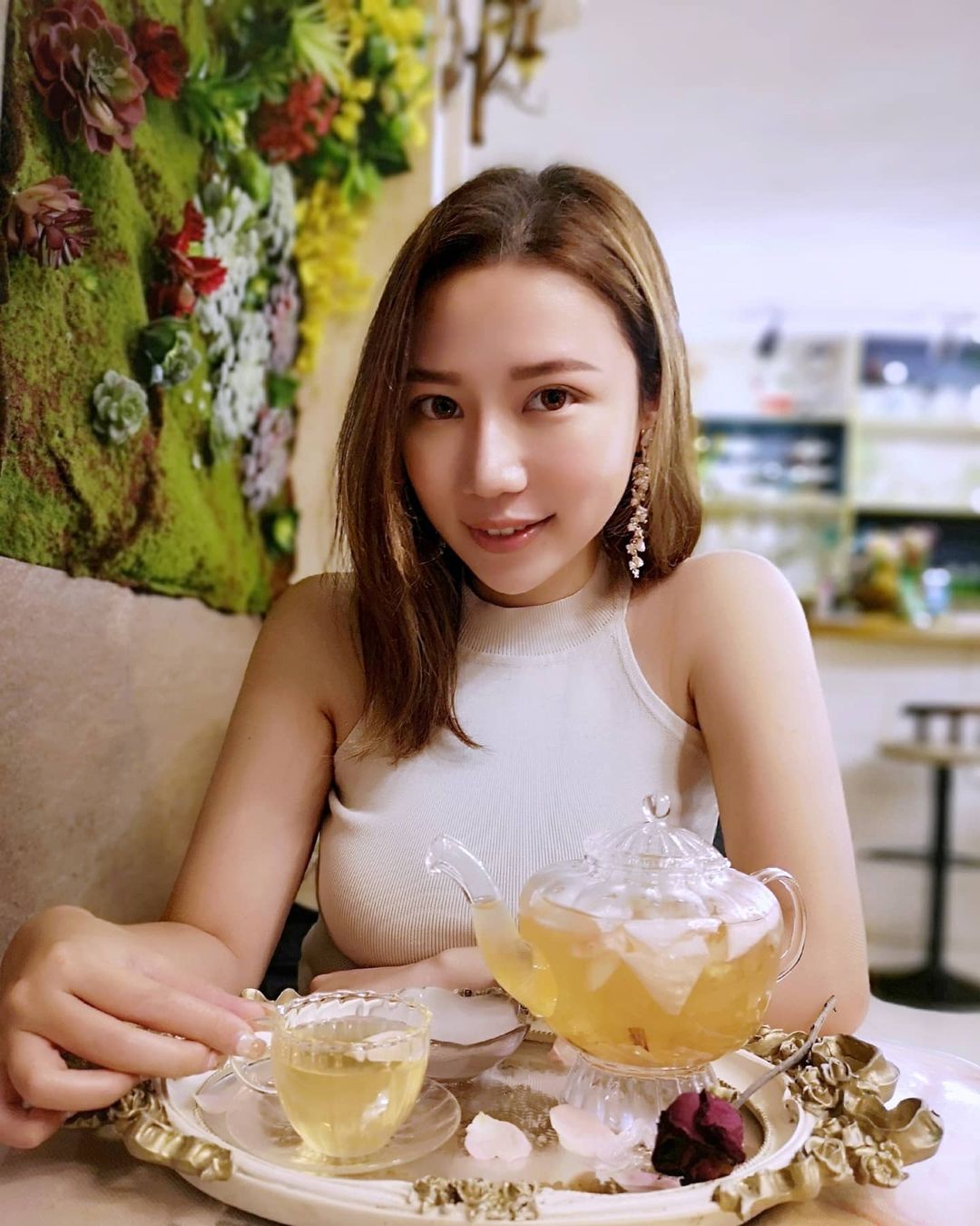  Hi tea 時間 