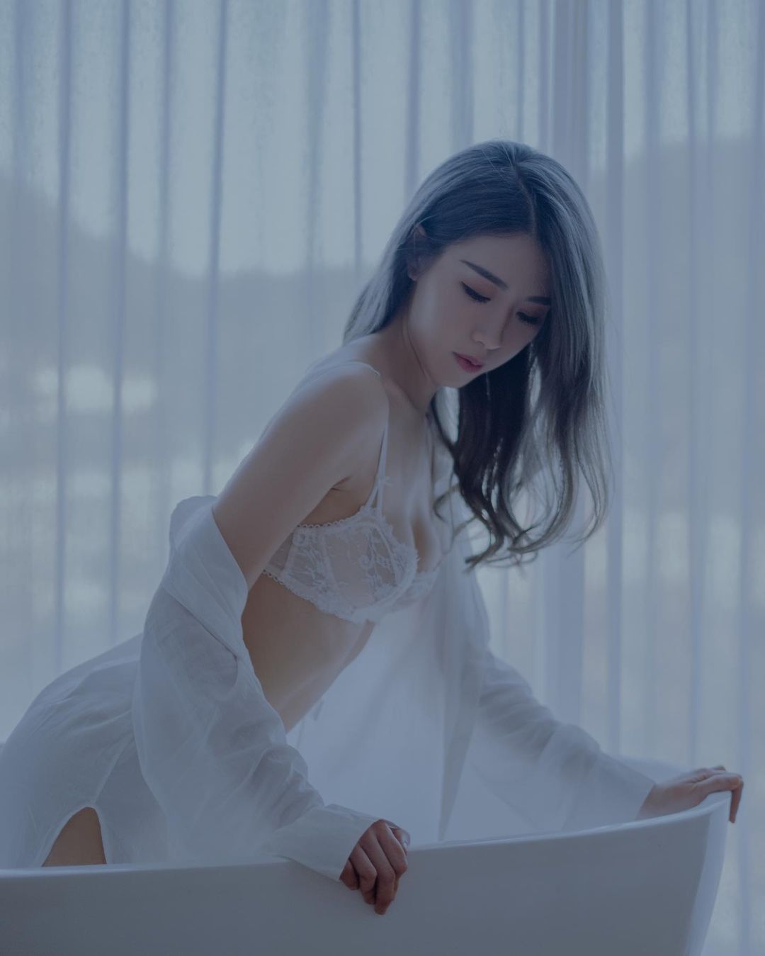  喜歡你是我的秘密
深度就像在海底十�...