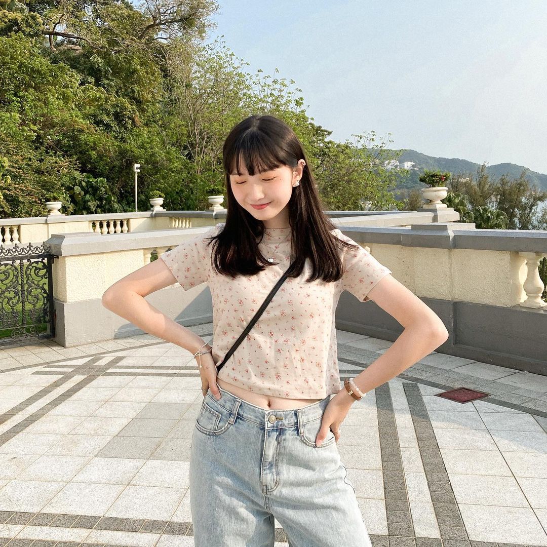  ( ͡° ͜ʖ ͡°)✧︎牛仔褲登場！

由剛�...