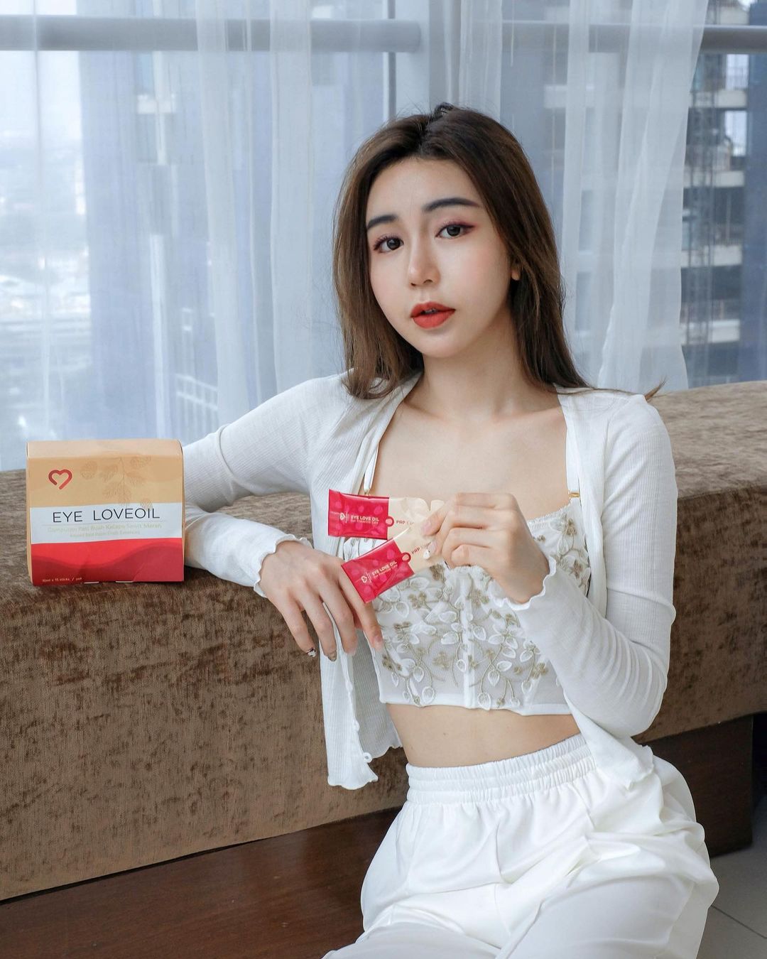  眼睛里的光，别掉了✨

长时间看电脑...