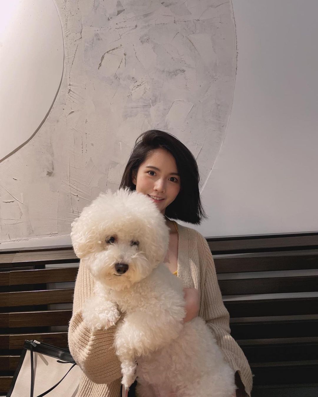  .
你給我這一輩子都不想失聯的愛
好�...