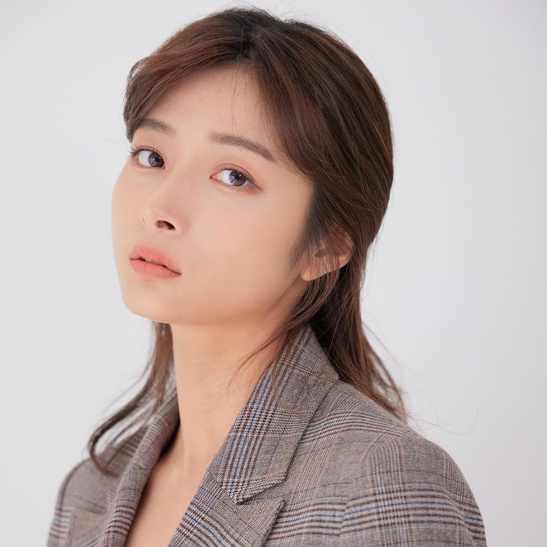  찬미(2021)
#배우프로필