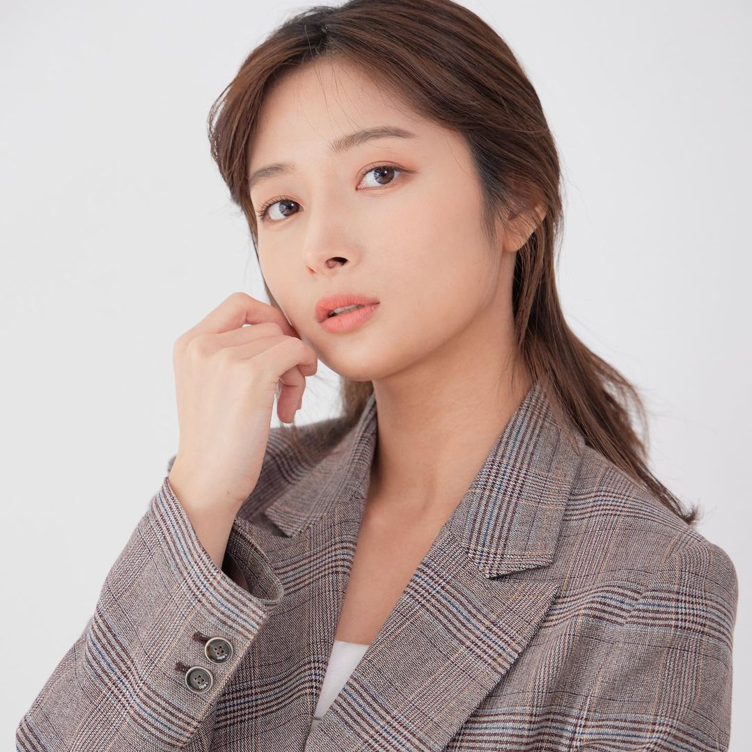  찬미(2021)
#배우프로필