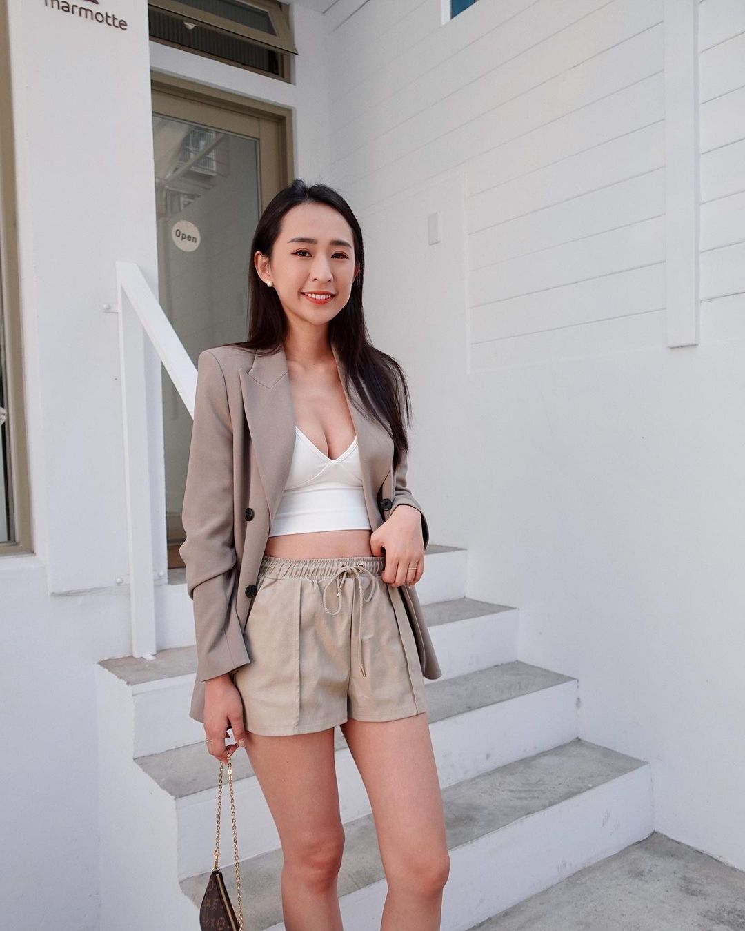  -
藏匿在小巷弄內的美美新店