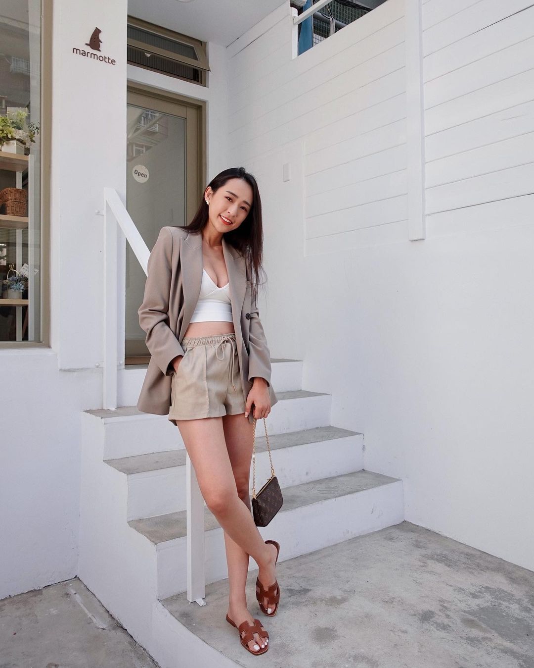  -
藏匿在小巷弄內的美美新店