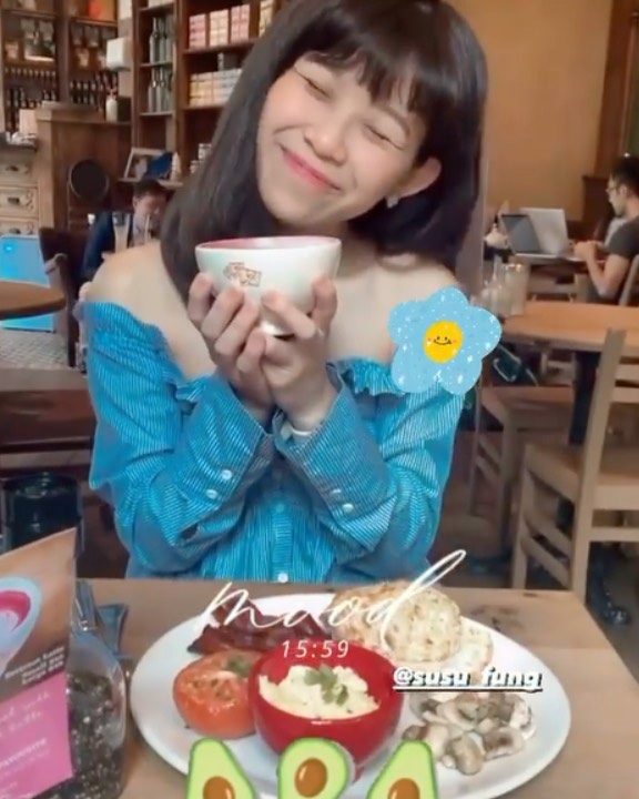  ☕️
閒時去cafe談談天☺️
說說笑拍�...