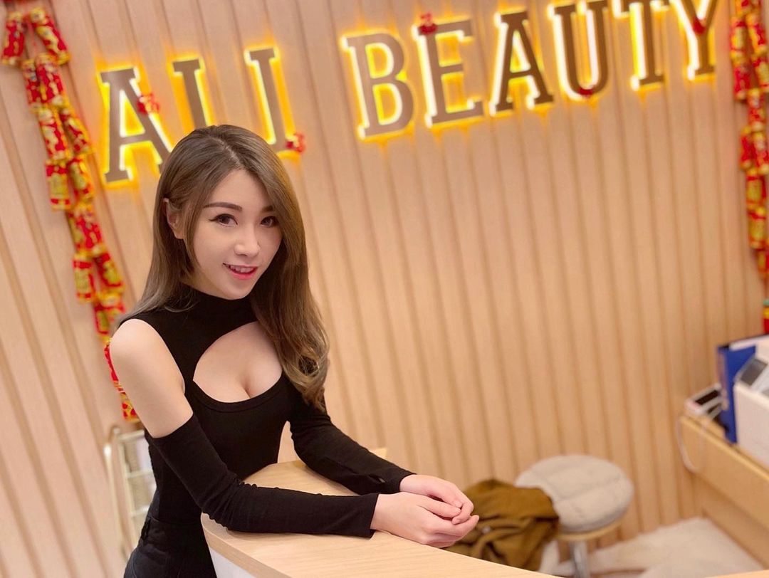  平常工作比較忙，還經常需要熬夜，�...