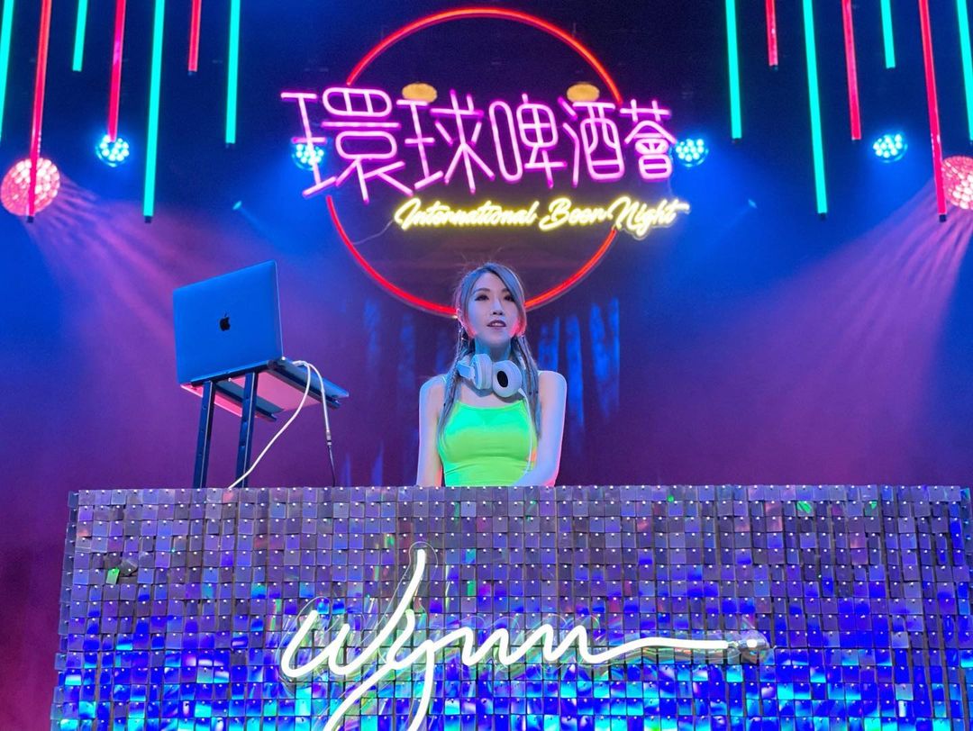  音樂準備好了
就差酒了

#wynn #djnat #mac...