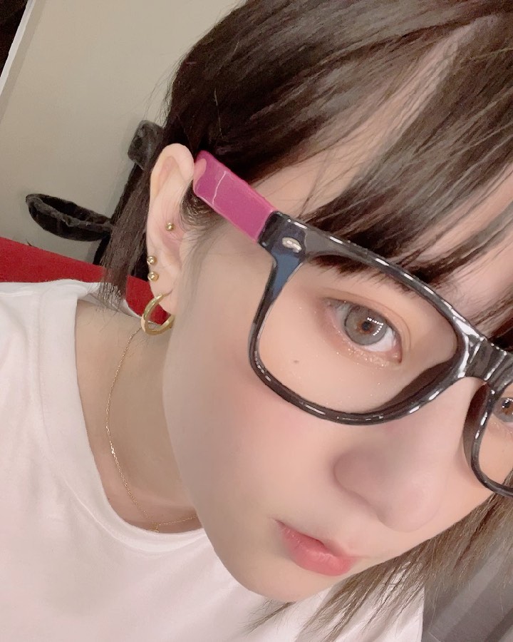 其實蠻好看的眼鏡