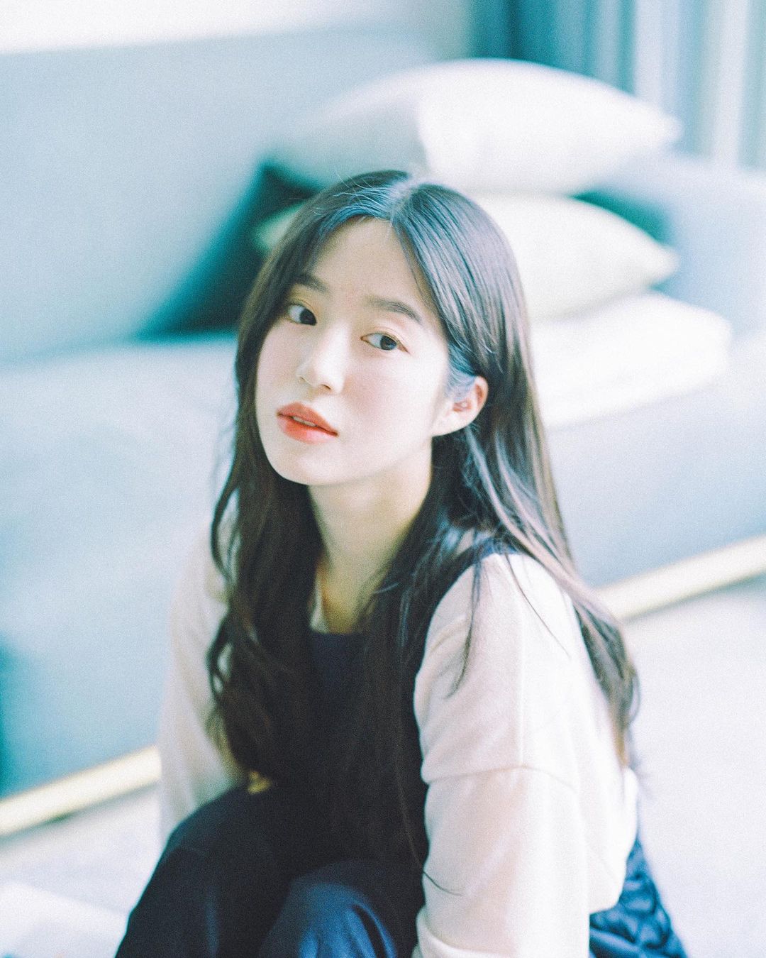  창문하나 햇살가득