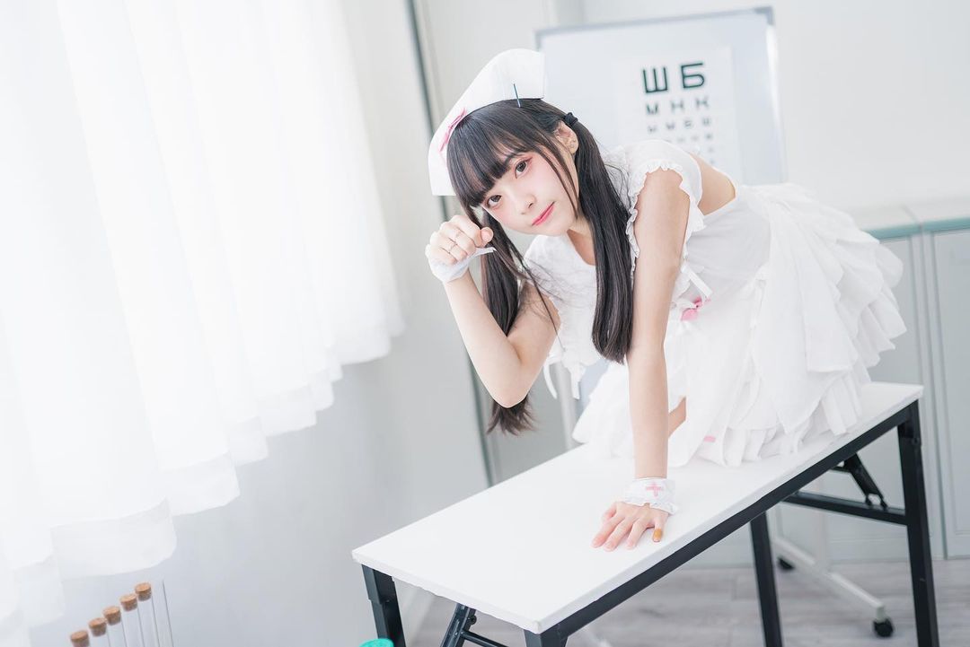  にゃ