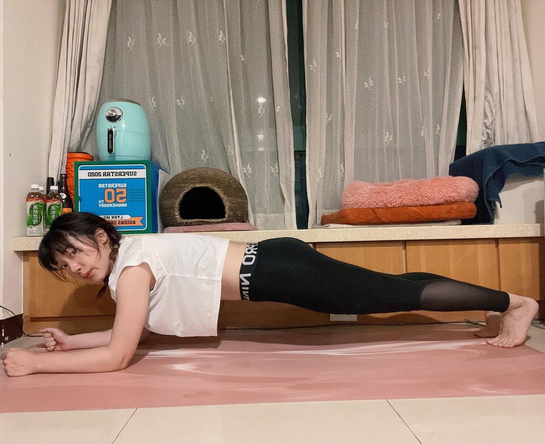  因為疫情暫停了跑跑日記
接下來是居�...