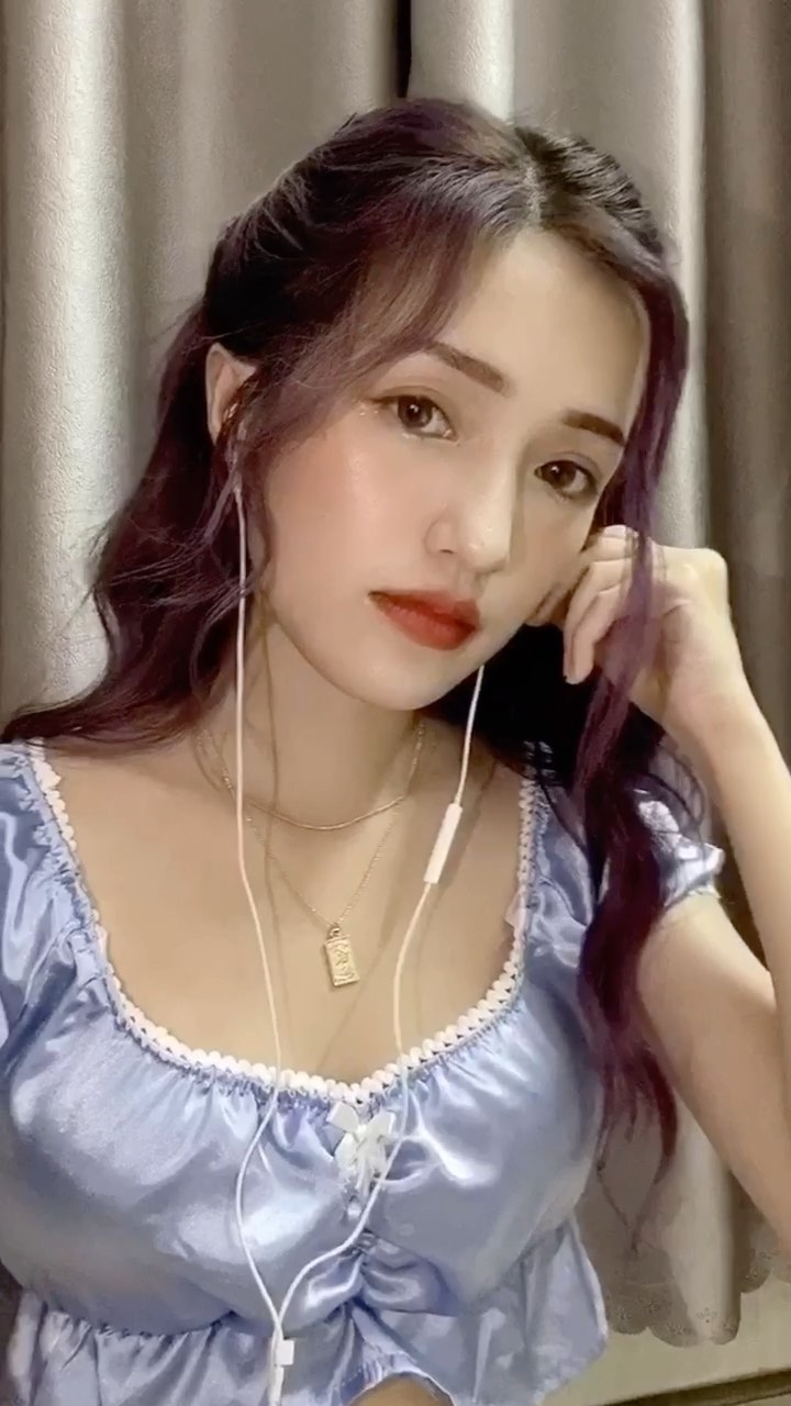  Hi baby 