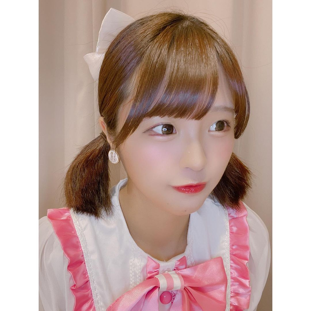  ちらっ