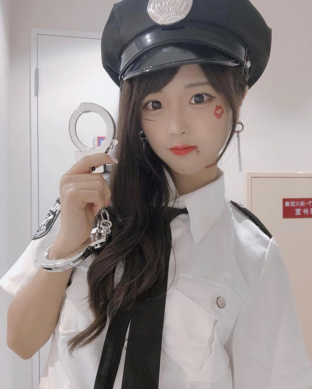  今日の朗読劇で警察の役もやったの�...