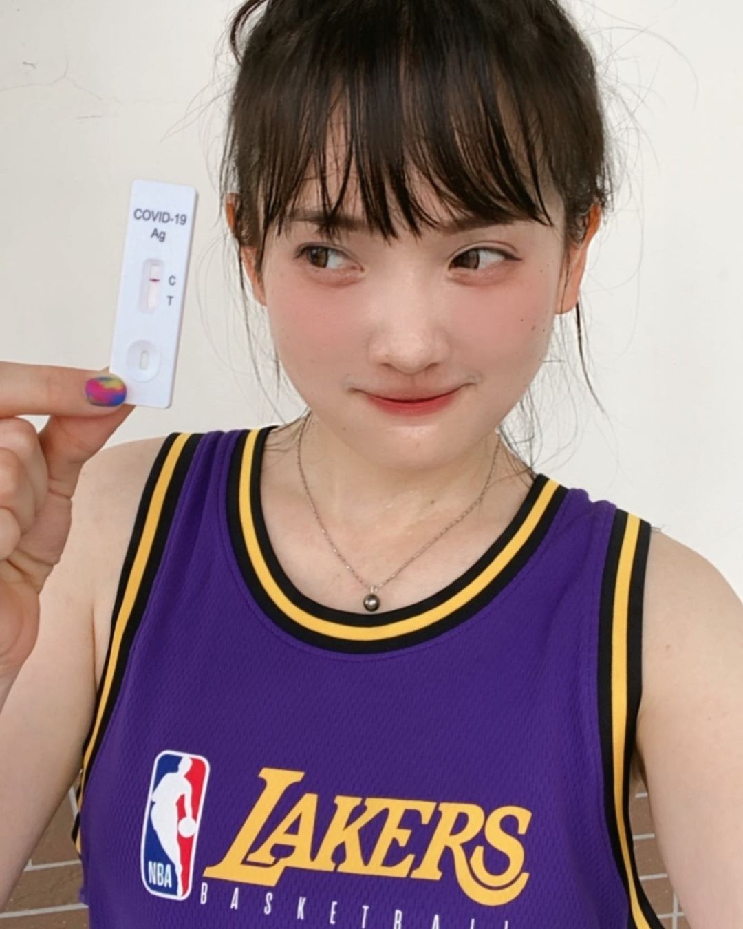  我是一線女星 謝謝
快篩完大家都可以...