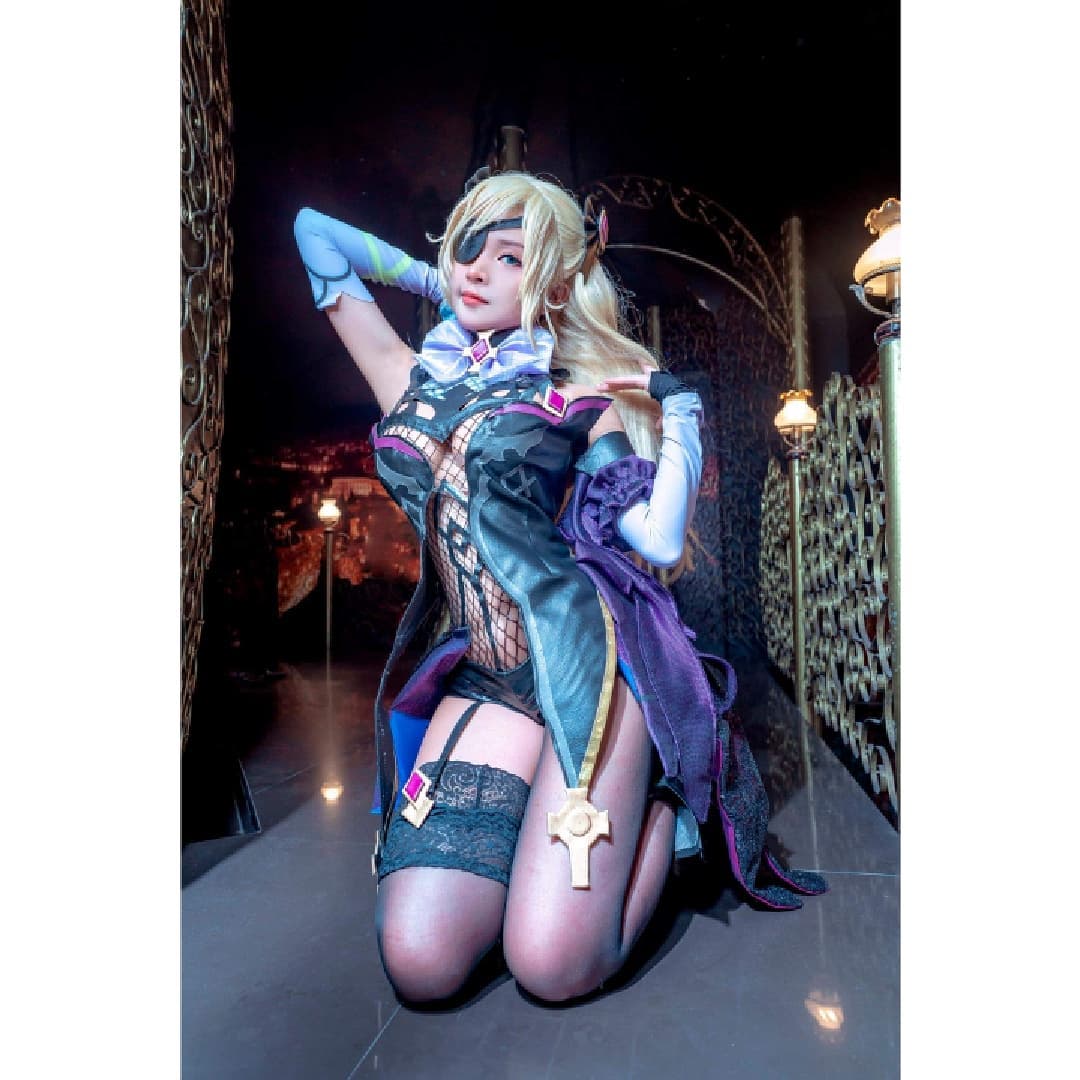  #Game #cosplay #genshinimpact #fischl

CN : Mingmi...