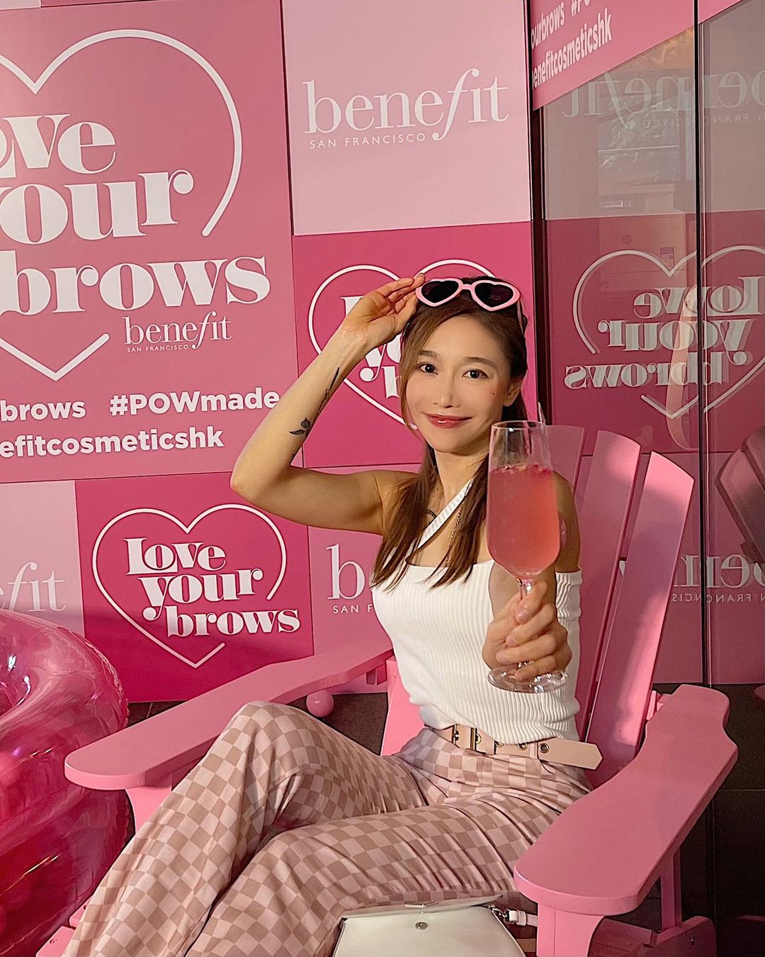  Benefit empower 我「野生眉」嘅功力！最�...