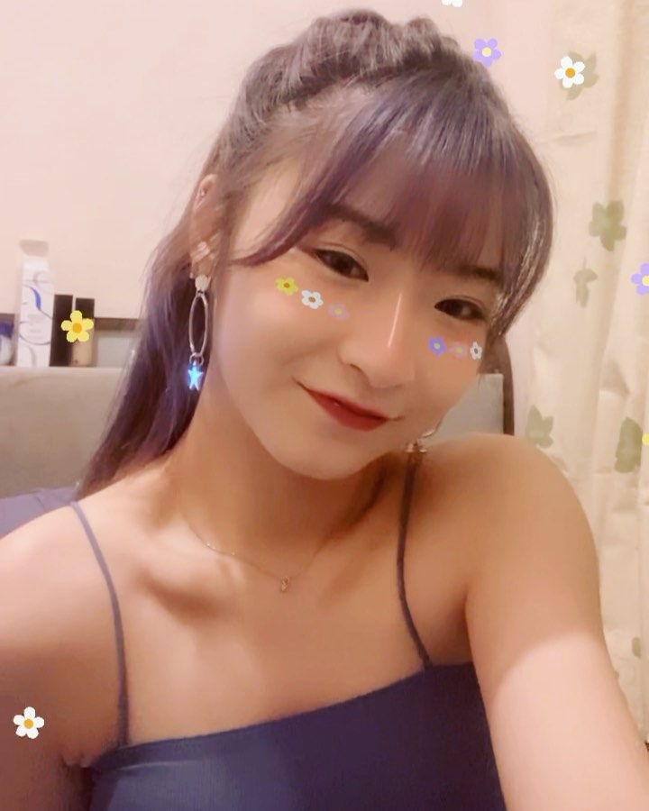  LovE mY owN StoRy 