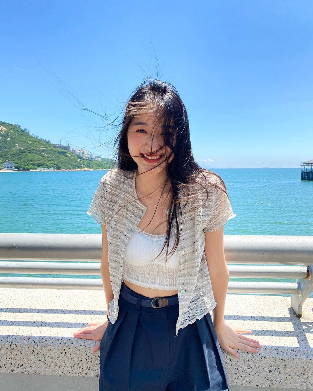  海邊拍照這樣穿！
