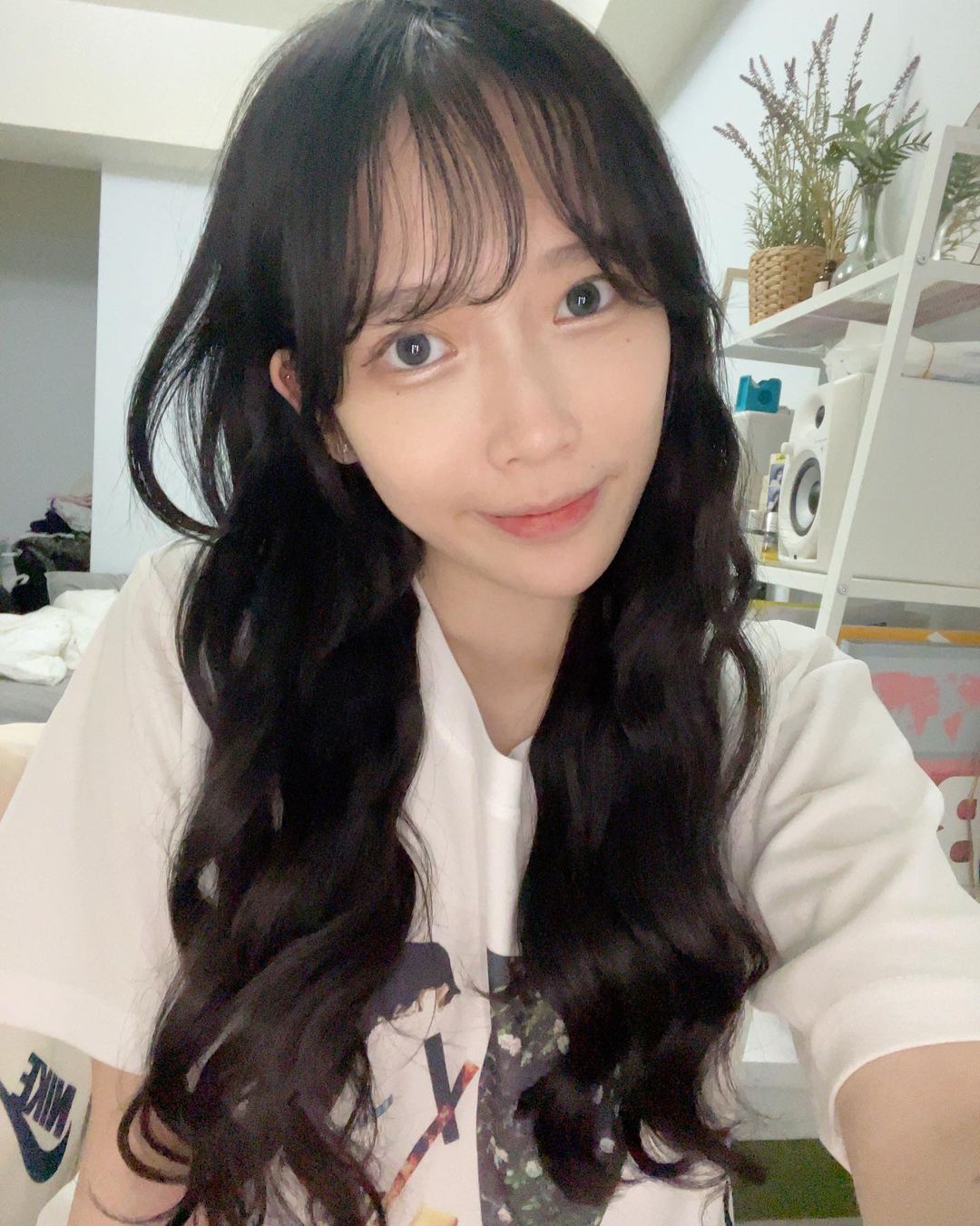  三八阿花燙瀏海覺得值得 可以幻想自�...