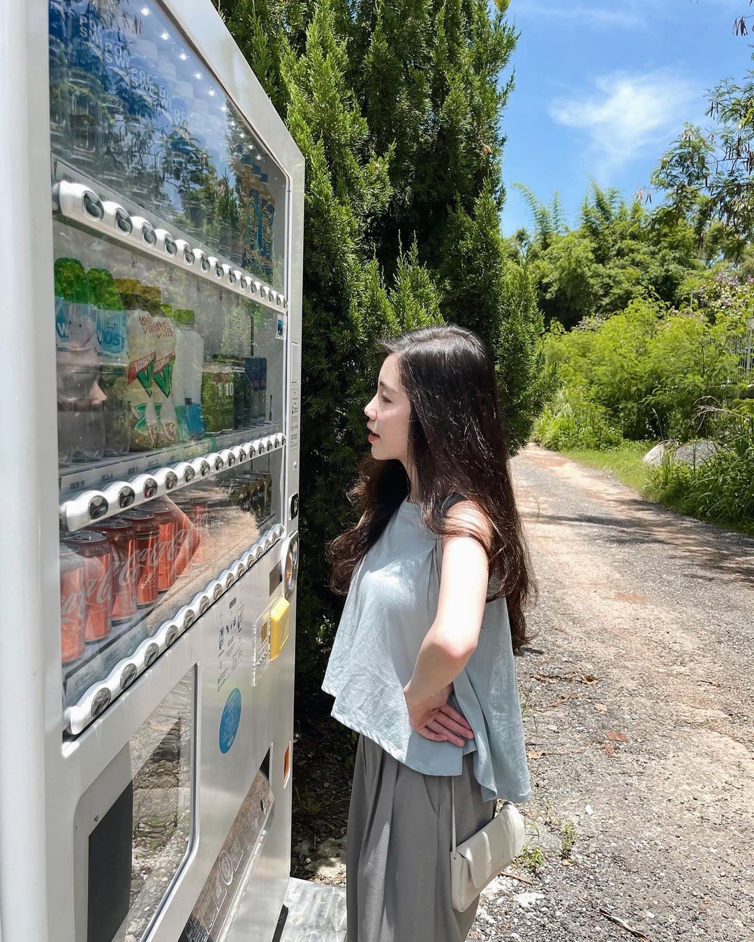  輕飄飄～輕飄飄～
着住呢件衫就會想�...