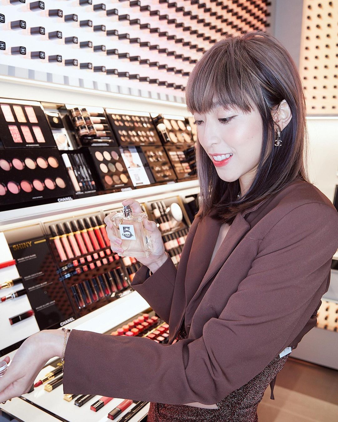  Celebrating the 100 years of N°5 at CHANEL BEAUTY...