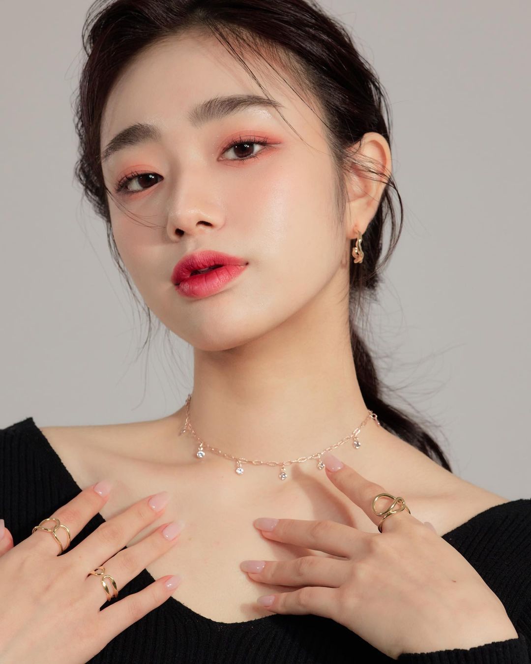  갸우뚱 
그런데 오늘 11월이라니 ㄷㄷ�...