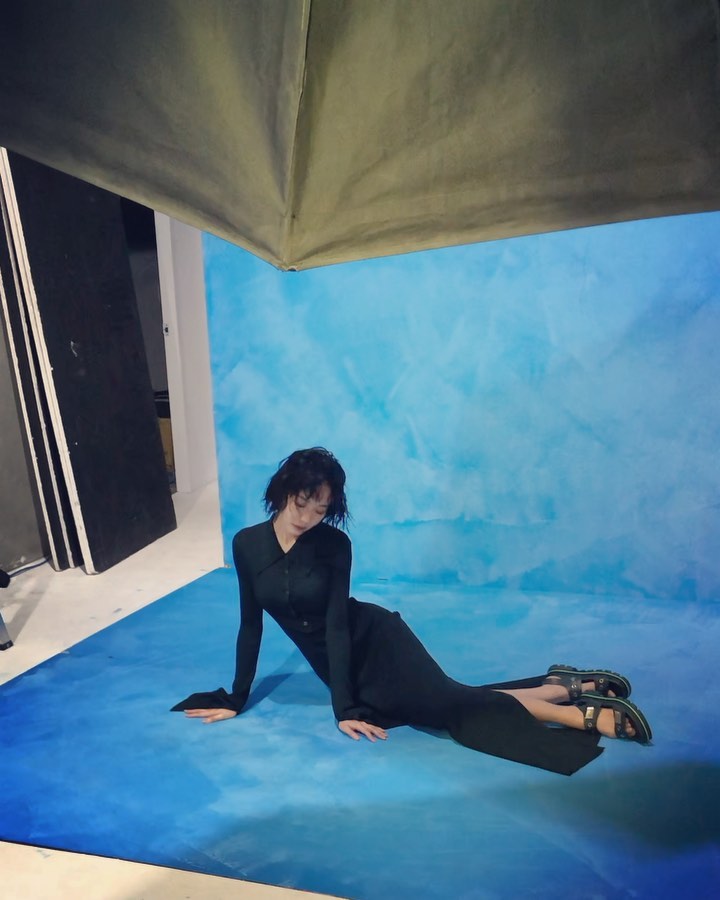  Min Chen with Jazko

Brands: Louis Vuitton , Hugo ...