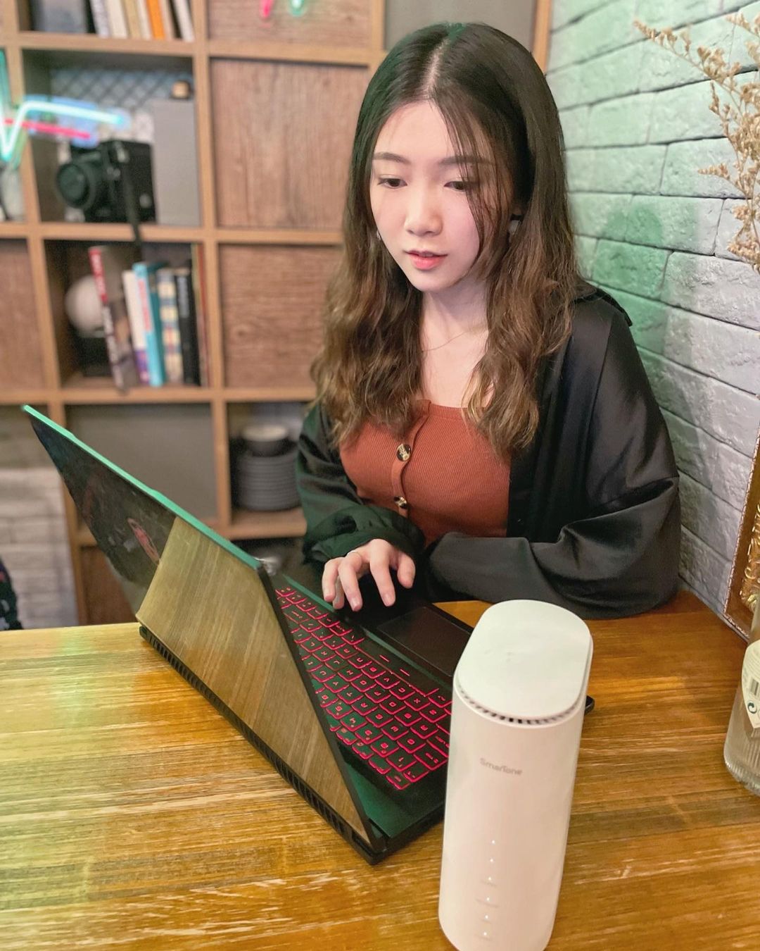  平時放工返屋企諗住睇Netflix鬆一鬆，�...